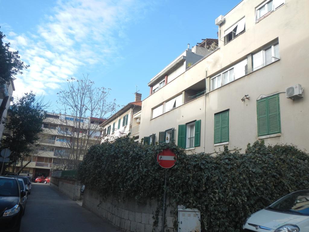 Beach Apartment Neira Split Exterior photo